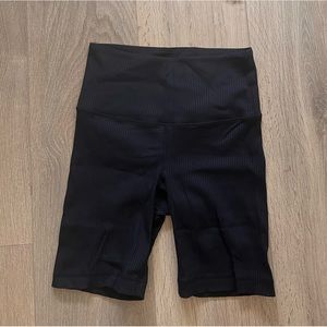 Black ribbed bike shorts